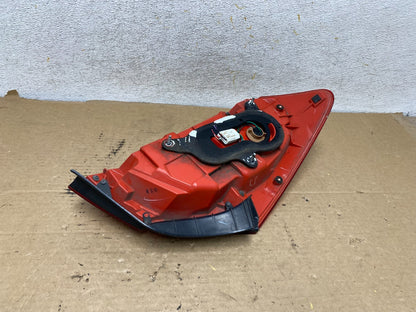 2007 to 2013 Infiniti G35 G37 Sedan Right Passenger Rh Tail Light AH8118 DW4