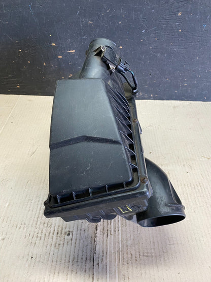 2010-2013 Land Range Rover Sport Left Driver Air Filter Cleaner Box O7872 DG1