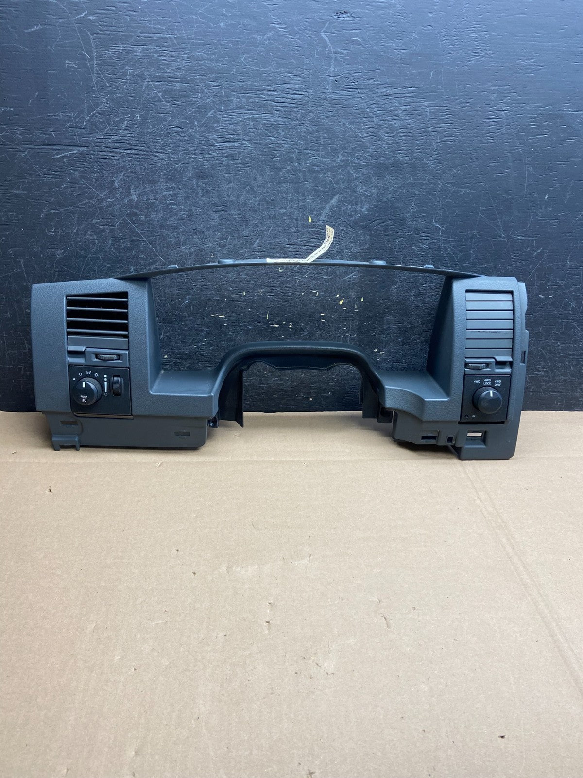 2004 - 2009 Dodge Durango Speedometer Cluster Gauge Bezel Trim AI6230 DG0