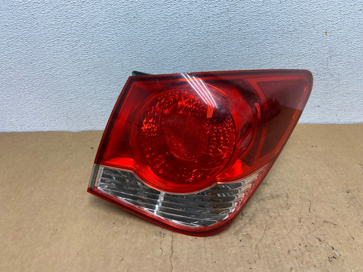 2011 2012 2013 2014 Chevrolet Cruze Right Passinger RH Side Tail Light AD1370 LK0