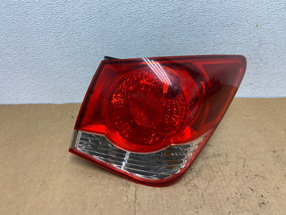 2011 2012 2013 2014 Chevrolet Cruze Right Passinger RH Side Tail Light AD1370 LK0