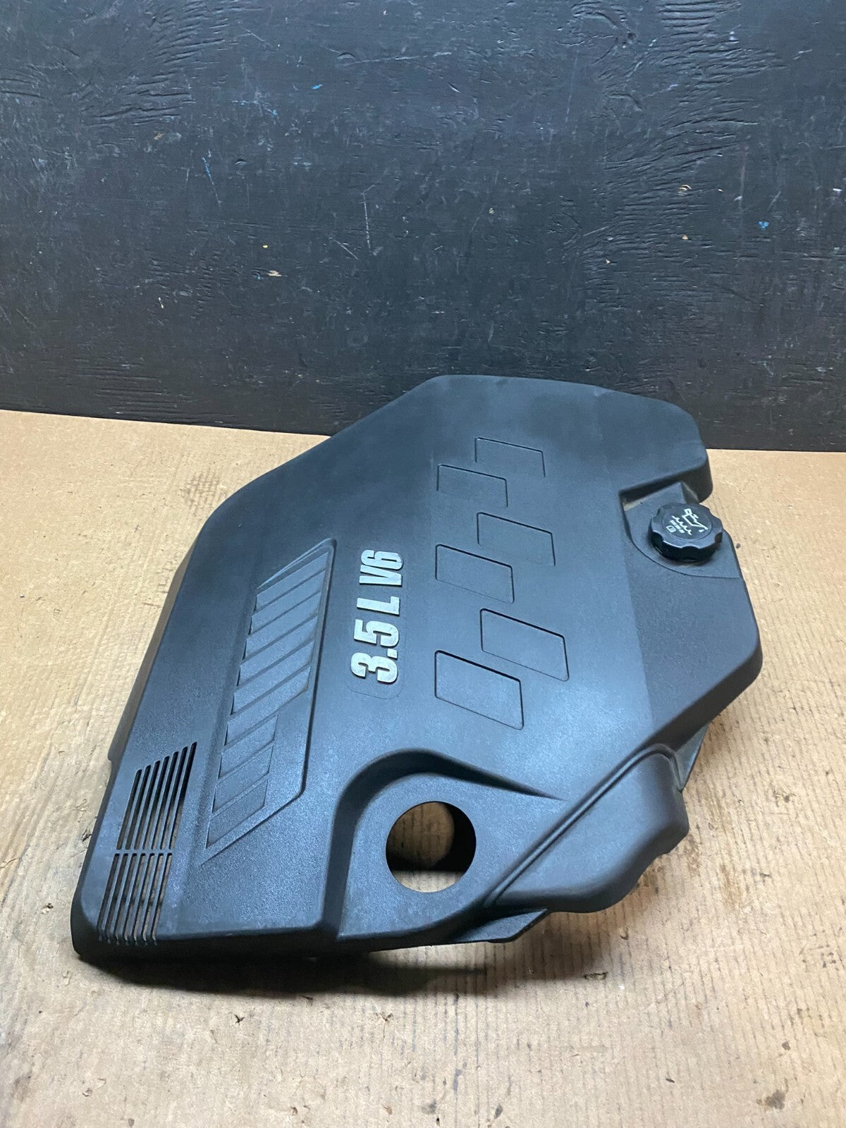 2007 to 2010 Pontiac G6 3.5L V6 Top Engine Motor Cover Q0434 DG3
