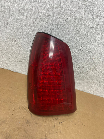 2000 to 2005 Cadillac Deville Left Driver Lh Side Tail Light AD5152 LK0