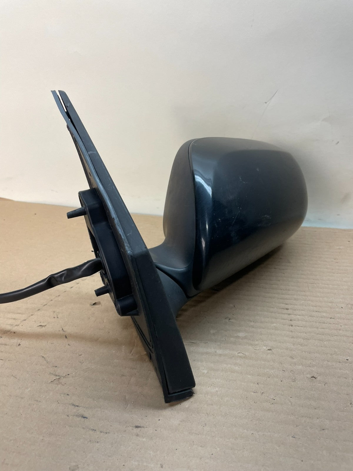 2009 to 2013 Toyota Corolla Left Driver Door View Mirror AH8706 DG1