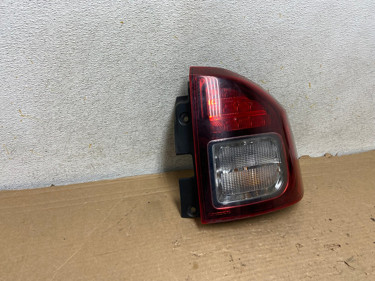 2014 - 2017 Jeep Compass Right Passenger Side Tail Light AH8976 LK1