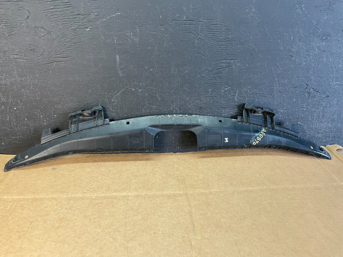 2011-2015 Hyundai Sonata Hybrid Front Bumper Radiator Cover Grille AE0870 DG3