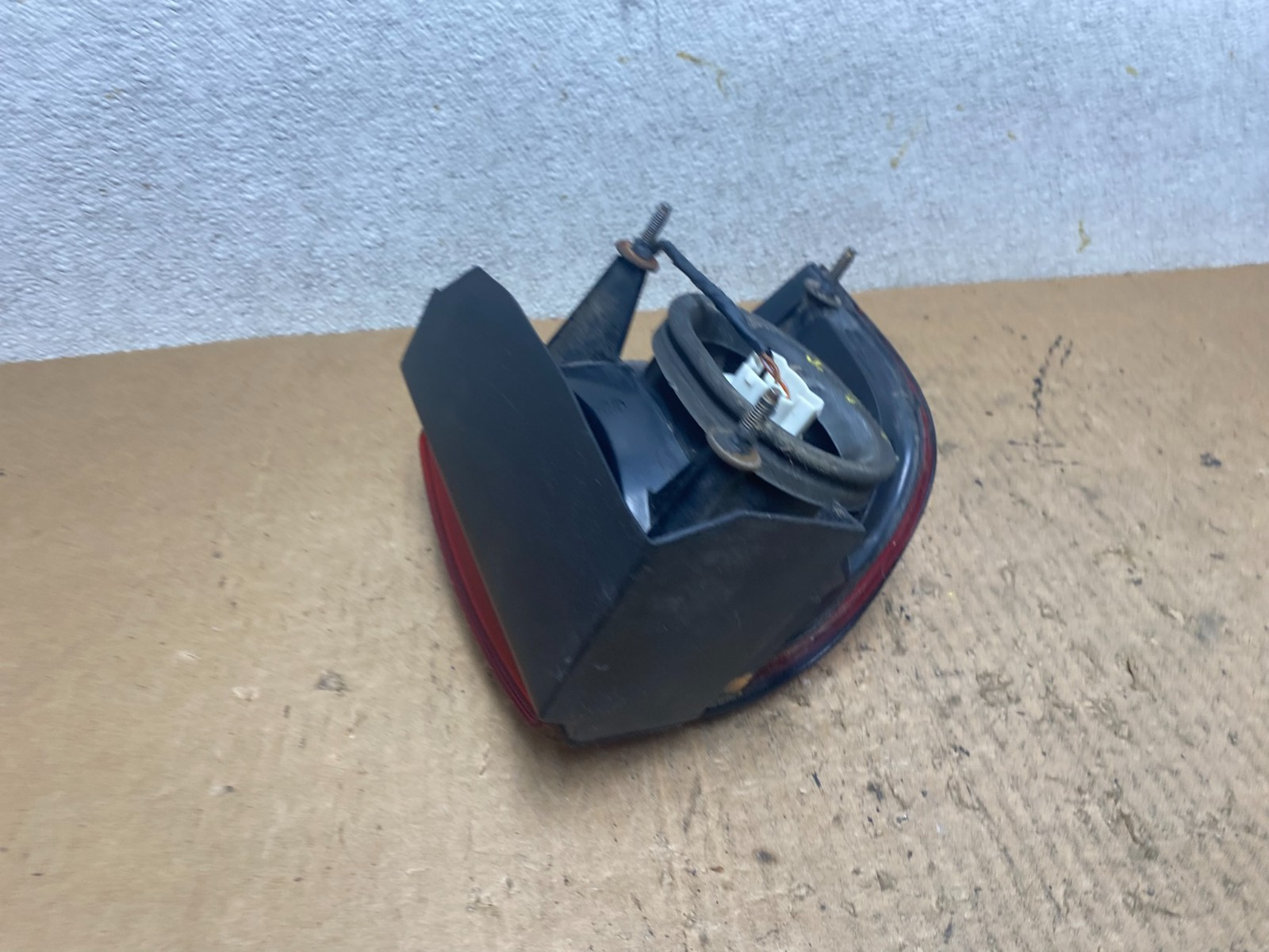 1989 - 1990 Ford Cougar Right Passenger RH Side Tail Light Q8084 DW5