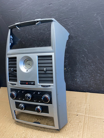 2008-2010 Dodge Grand Caravan Radio Bezel Climate Control AC Heater AD1918 DG4