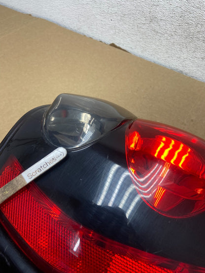 2002 to 2009 Chevrolet Trailblazer Right Passenger Rh Tail Light AF7298 DW3