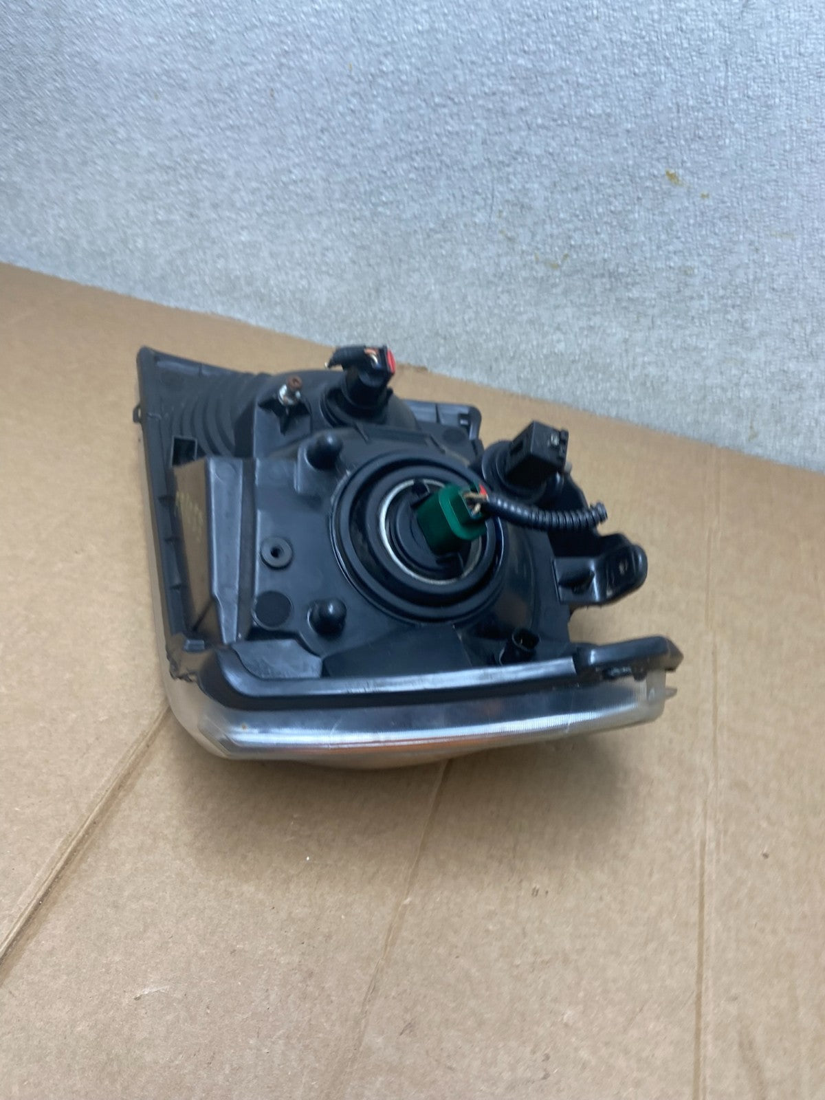 2007 2008 2009 Dodge Durango Right Passenger RH Side Headlight AD2463 DW5