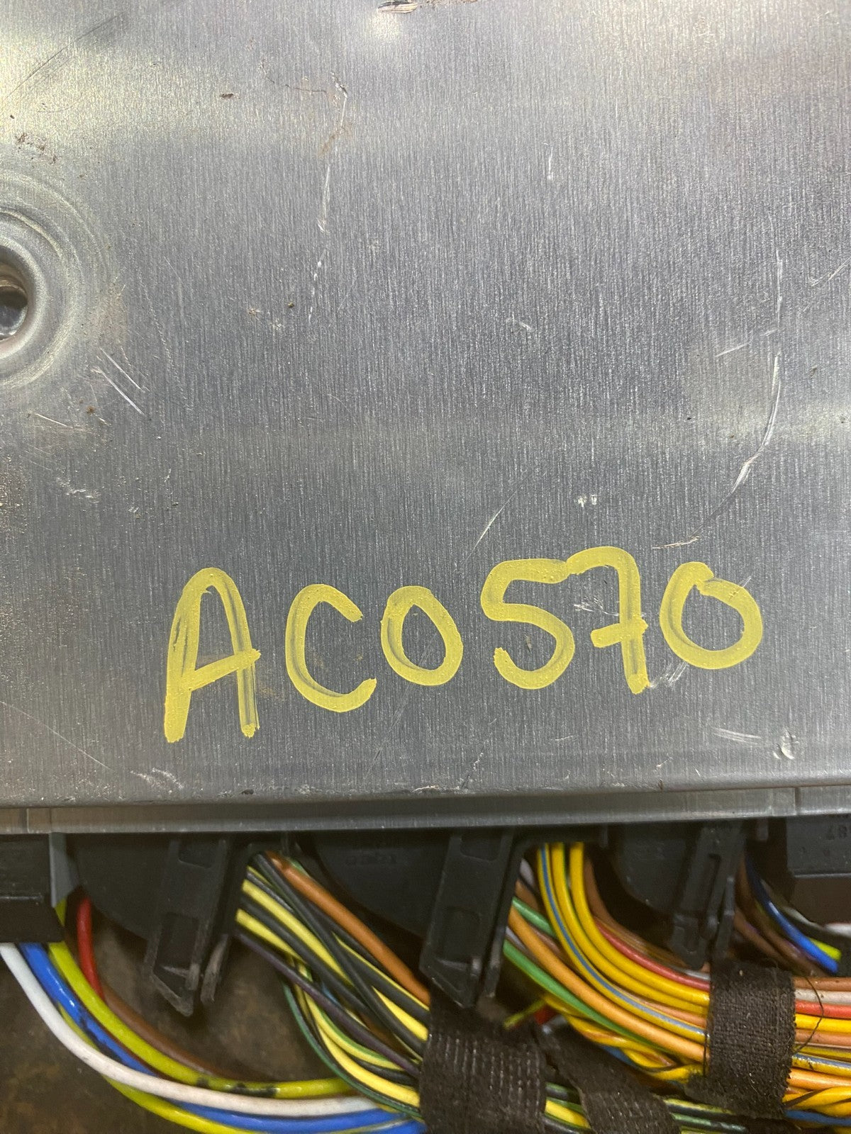 2003 to 2005 BMW X5 ECM ECU Engine Control Computer Module 7552310 OEM AC0570 DG3