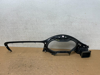 2015-2017 Chrysler 200 Speedometer Cluster Dash Bezel Trim W/ Vent v5085 DG3