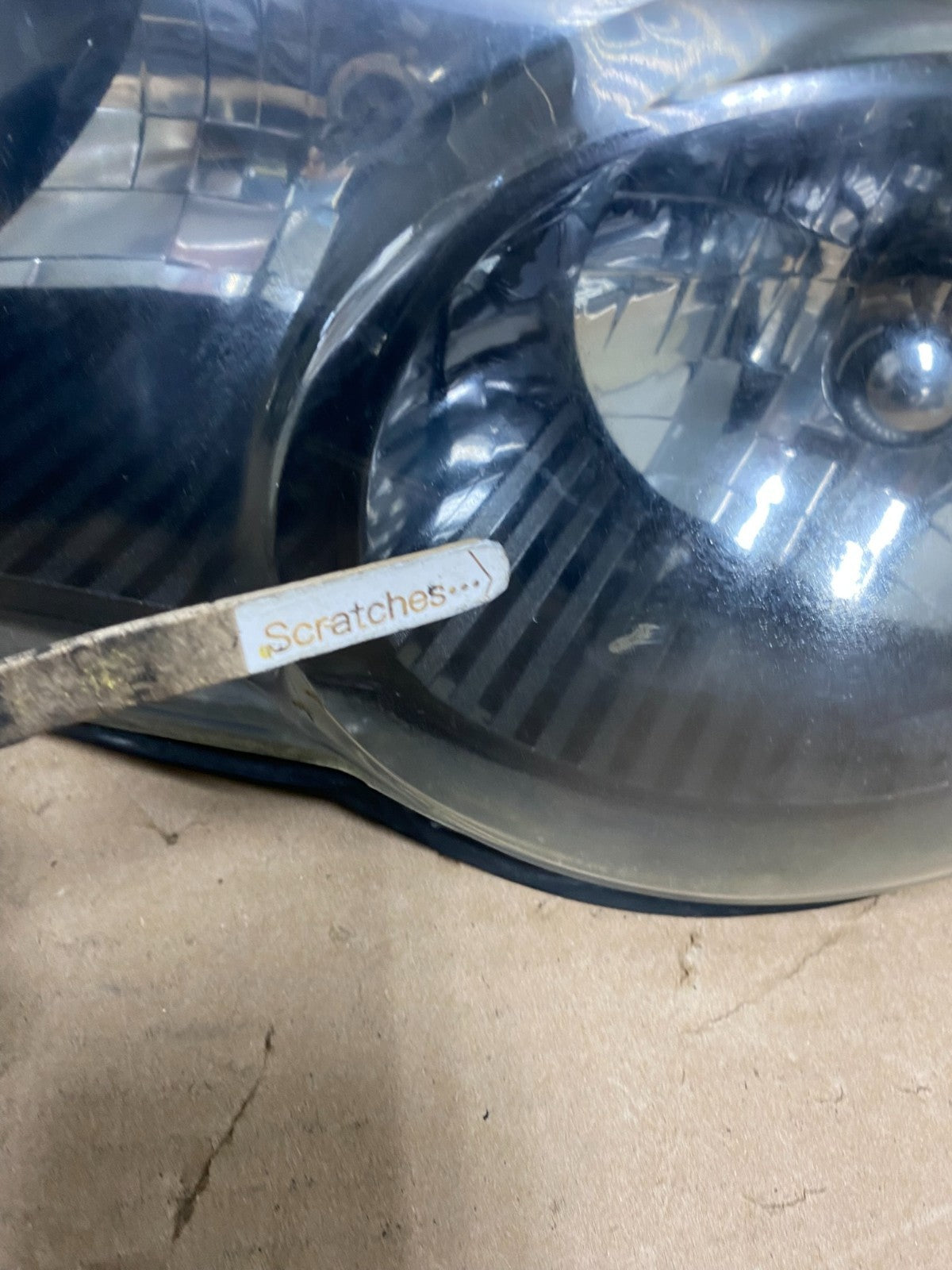 2001 - 2005 Pontiac Aztek Left+Right Set Headlight AI1001 DG4