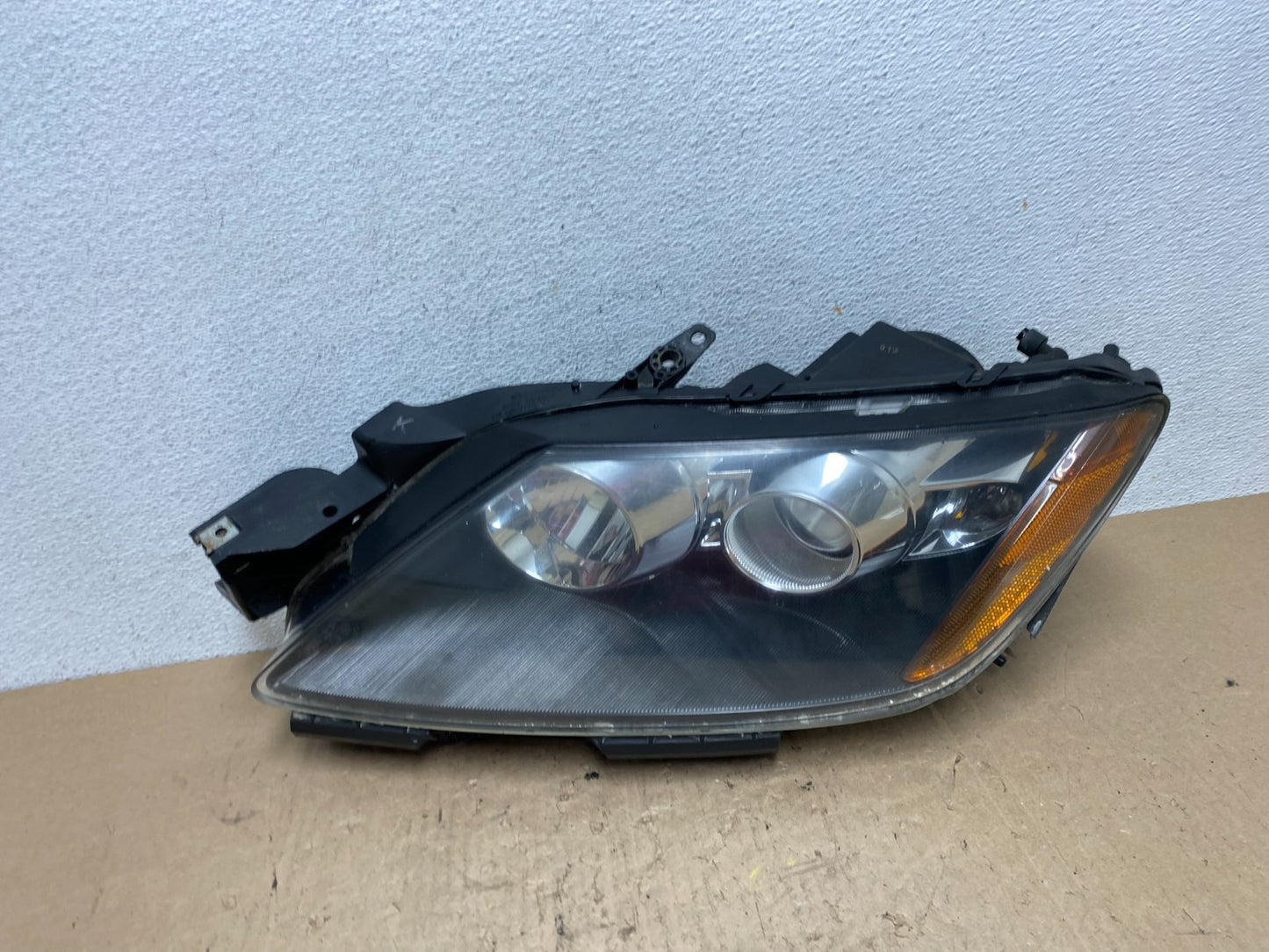 Halogen 2007 2008 2009 Mazda CX-7 Left Driver Headlight AE6607 DW0