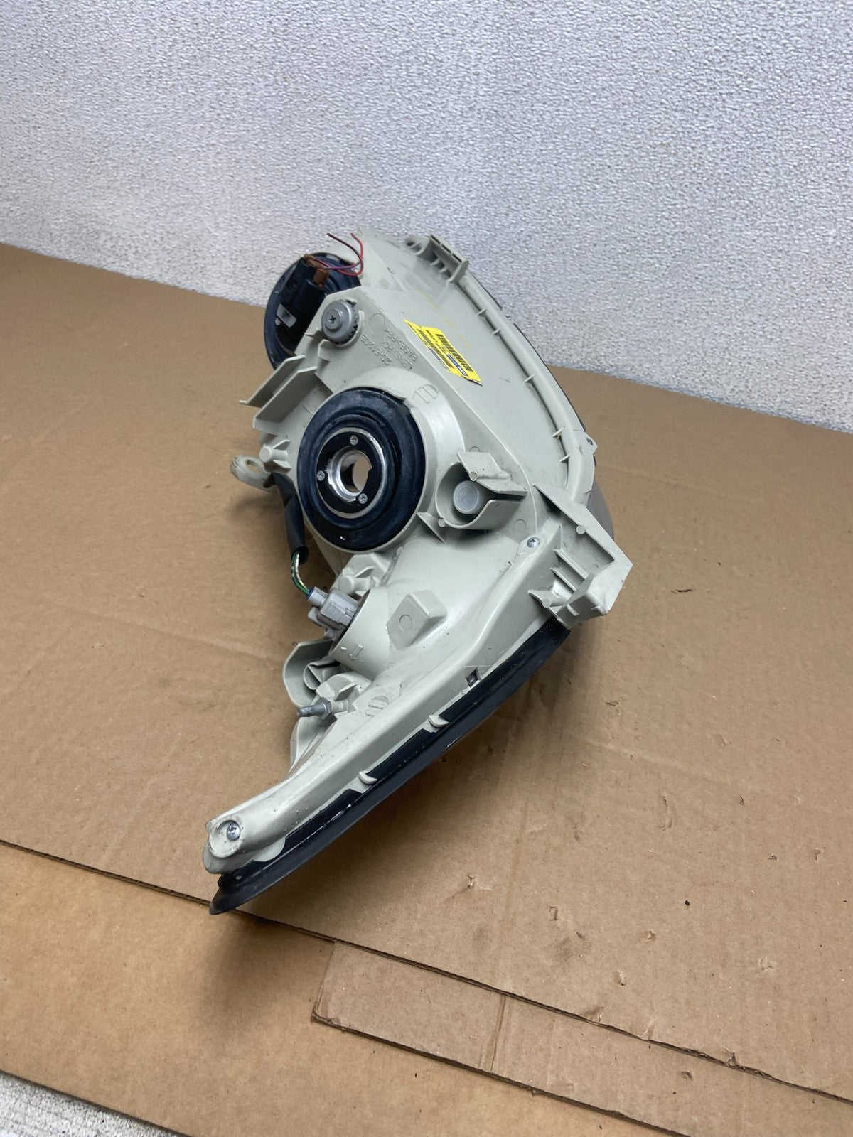 2002 2003 2004 Toyota Camry Left Driver Lh Side Halogen Headlight AB6120 DW7
