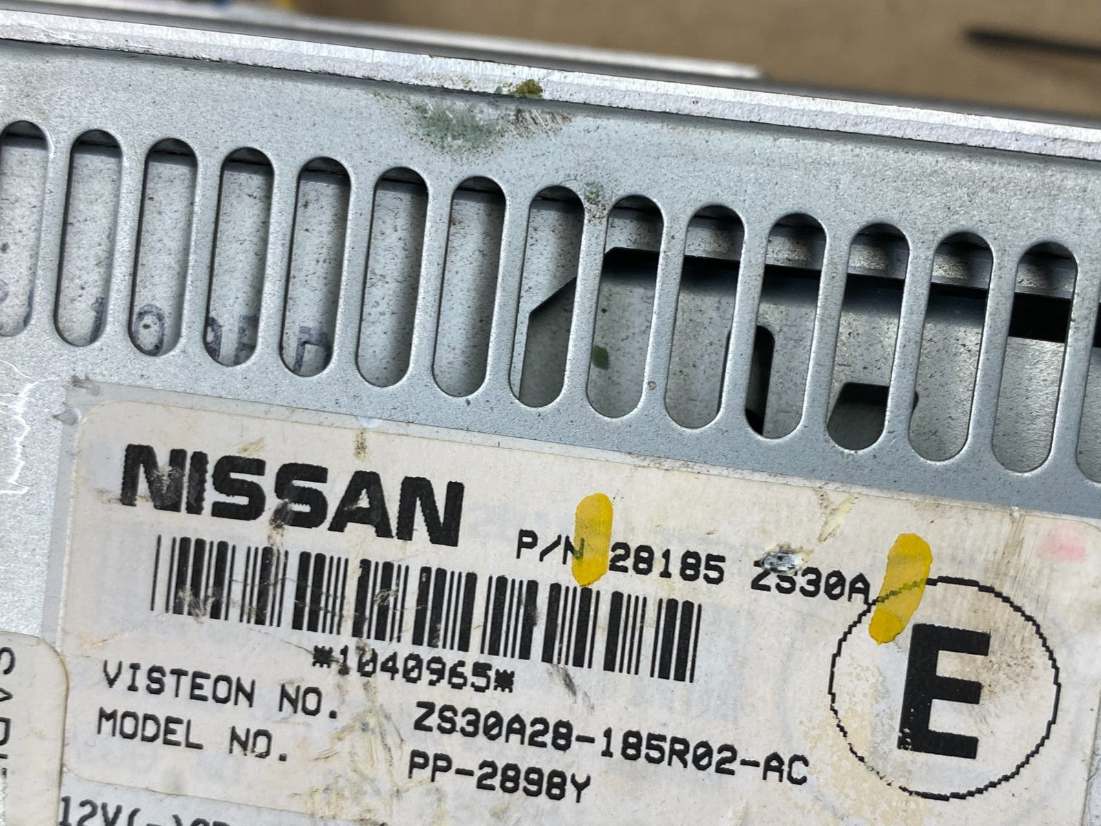 2008 2012 Nissan Pathfinder Armada AM FM CD Radio Receiver X2039 DG5