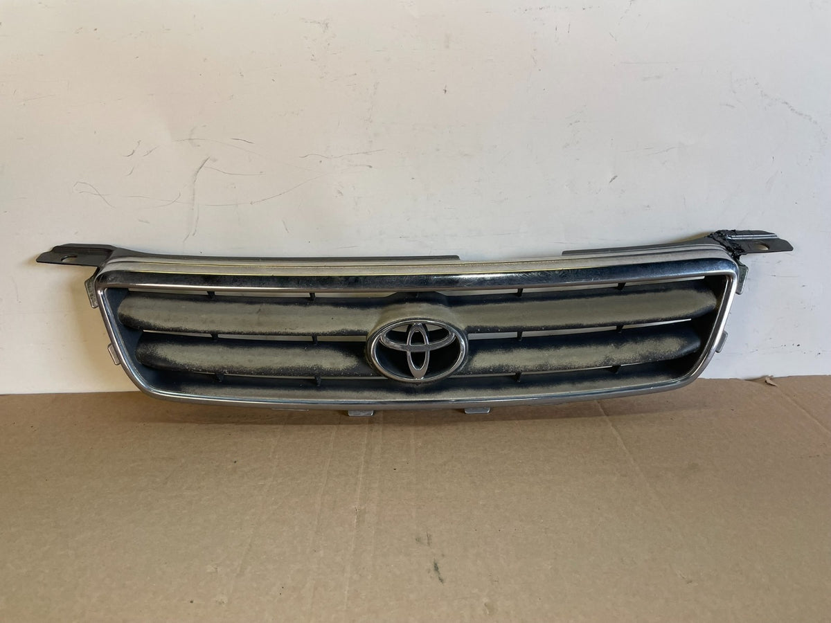 2000 to 2002 Toyota Camry Front Grill Grill AG75980