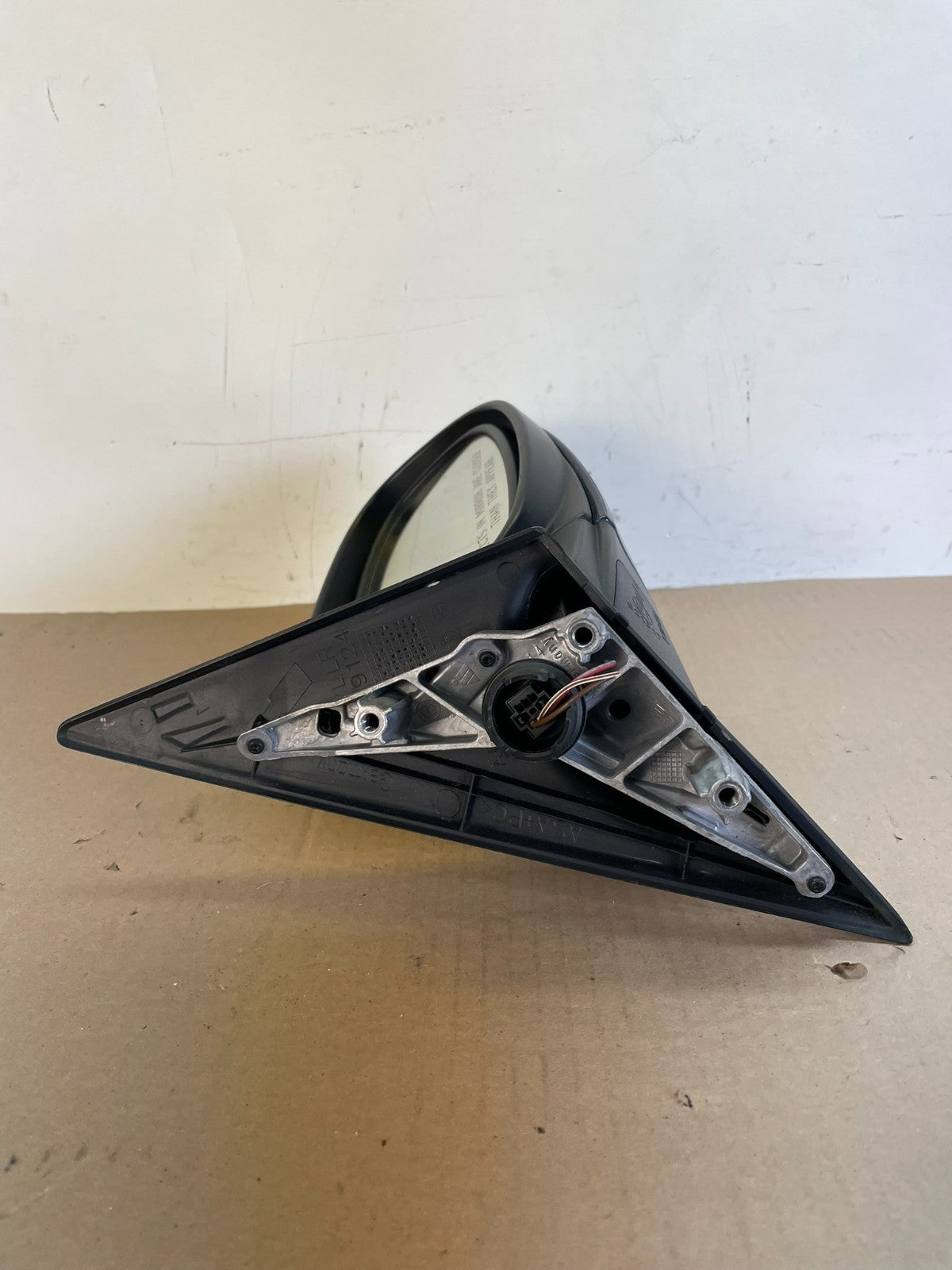2009 to 2011 BMW 328i 335i Right Passenger Side View Door Mirror AH6496 DG4