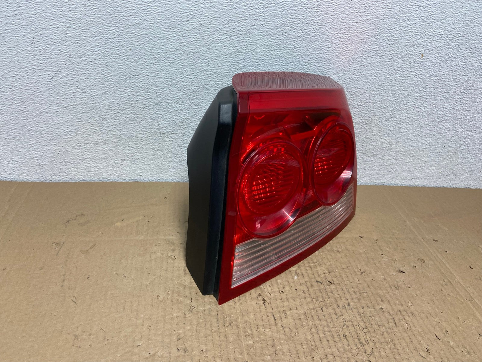 2009-2010 Dodge Charger Right Passenger RH Side Tail Light Oem AC3926 LK2