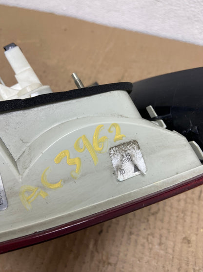 2009 2010 BMW 328i 3 Series Right Passenger RH Side Tail Light Oem AC3962 LK7