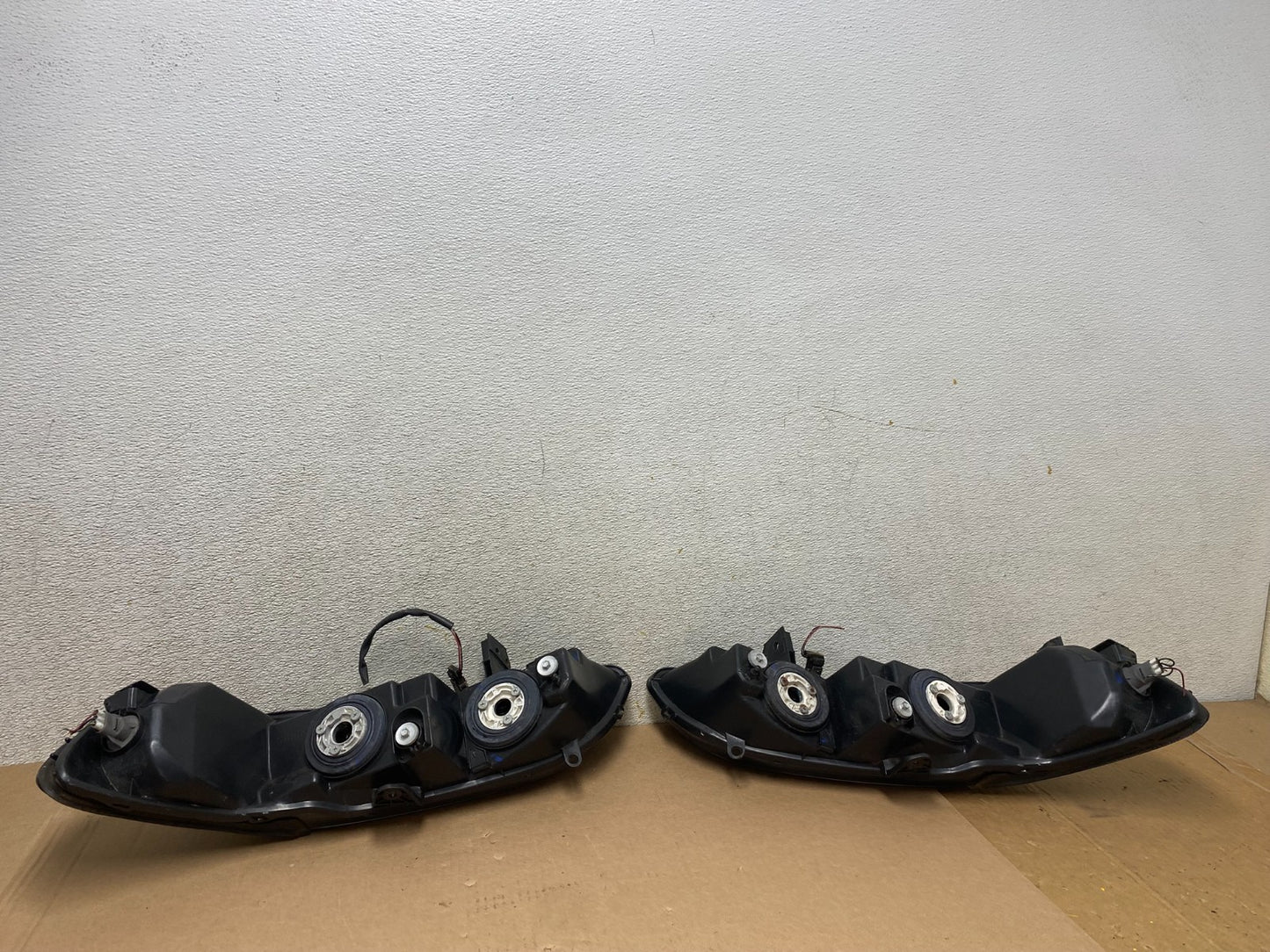 1998 to 2002 Honda Accord Black Left+Right Set Side Headlights R1157 DW7