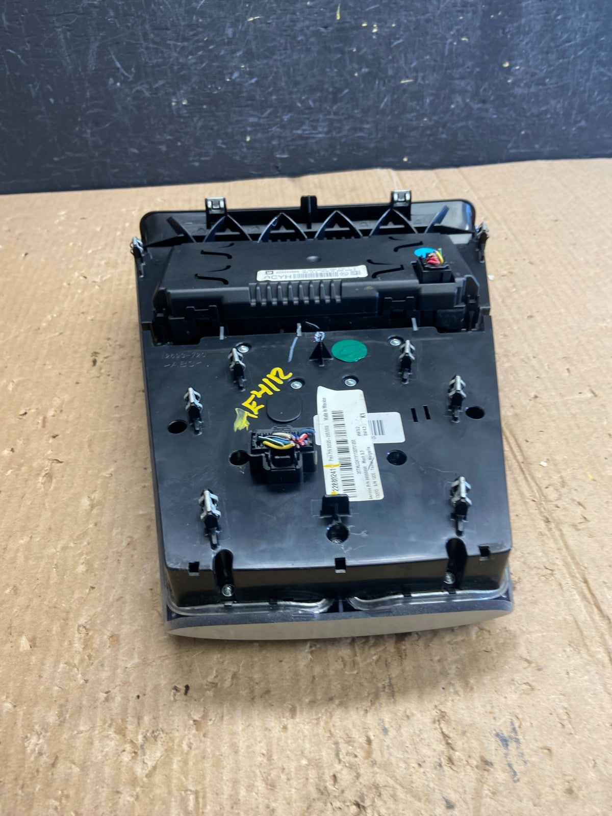 2012-2015 Chevrolet Equinox Radio Face Climate Control Panel Bezel ae4112 DG5