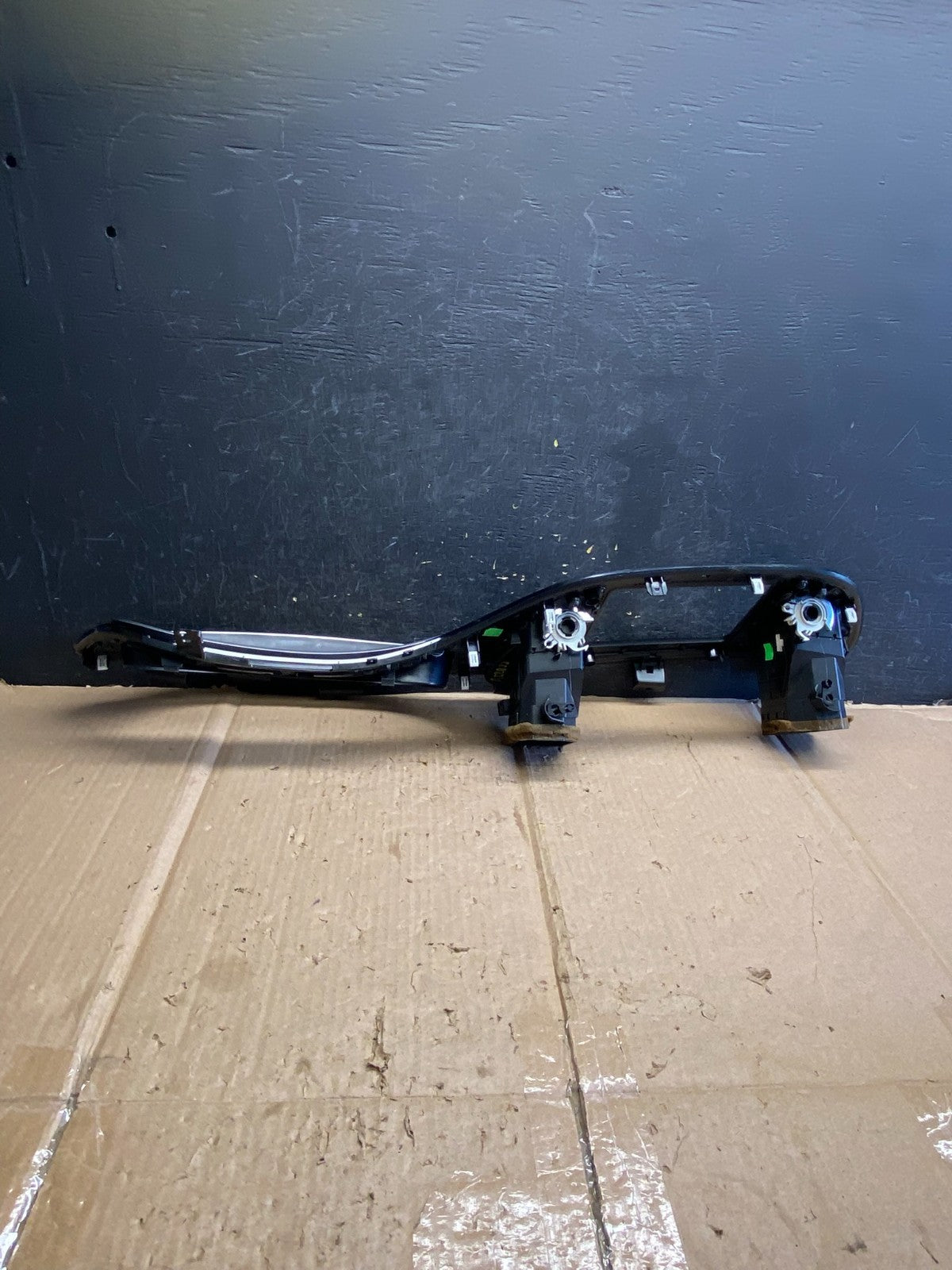 2013 - 2016 Dodge Dart Dash Speedometer Cluster Radio Trim Bezel Black AI2833 DW1