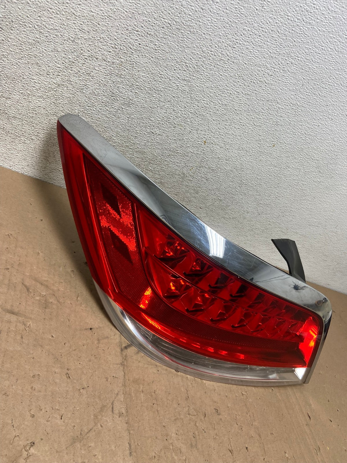 2010 to 2013 Buick Lacrosse Left Driver LH Side Tail Light AG4950 LK2