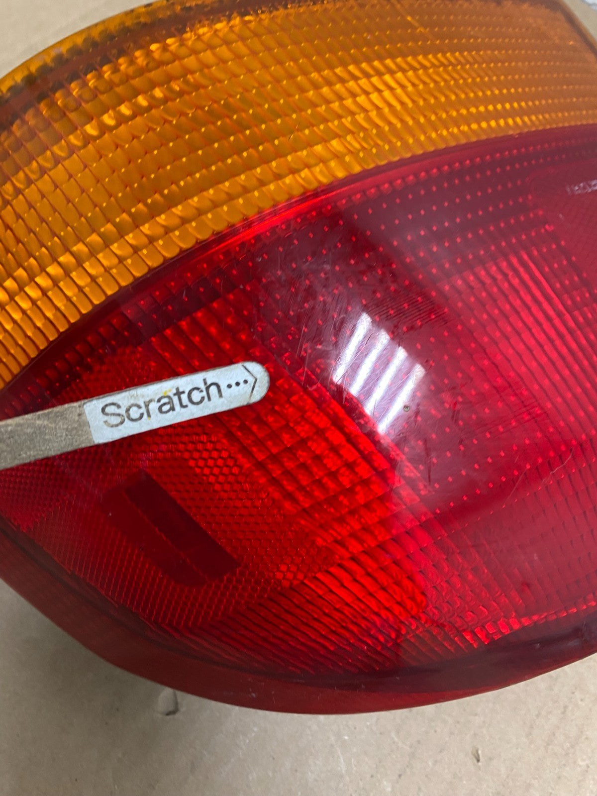1996 to 1998 Honda Civic Tail Light 2-Door Right Passenger P8894 DW3