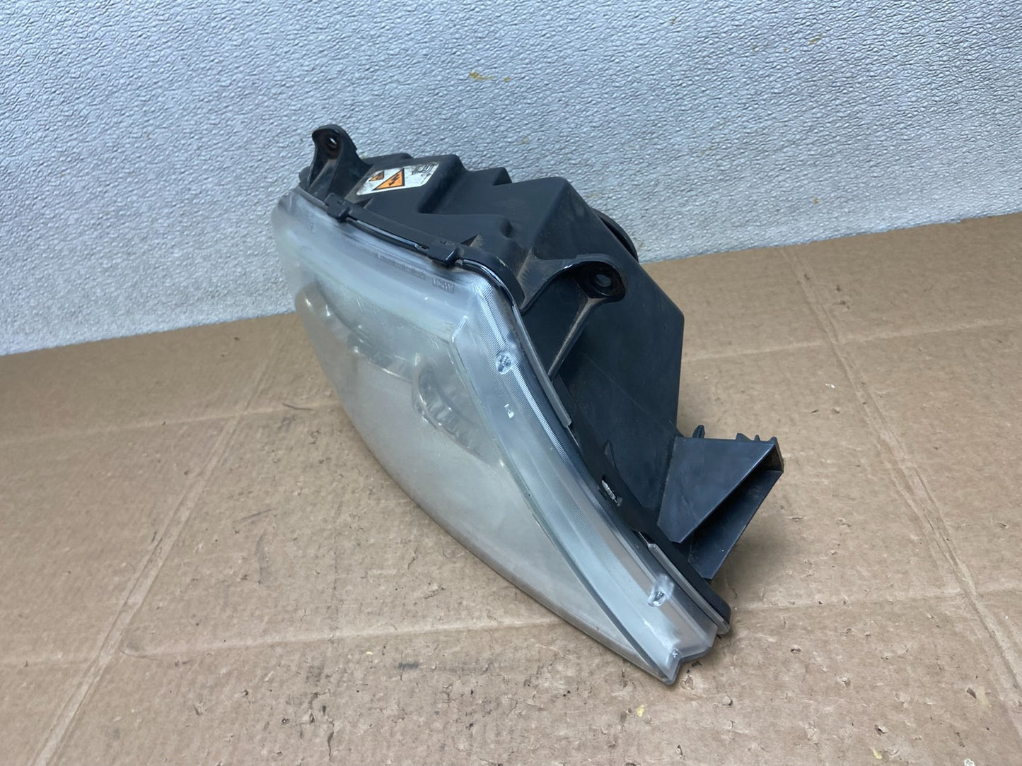 Xenon 2003-2006 Lincoln Navigator Right Passenger Side Headlight OEM Y8809 DW1