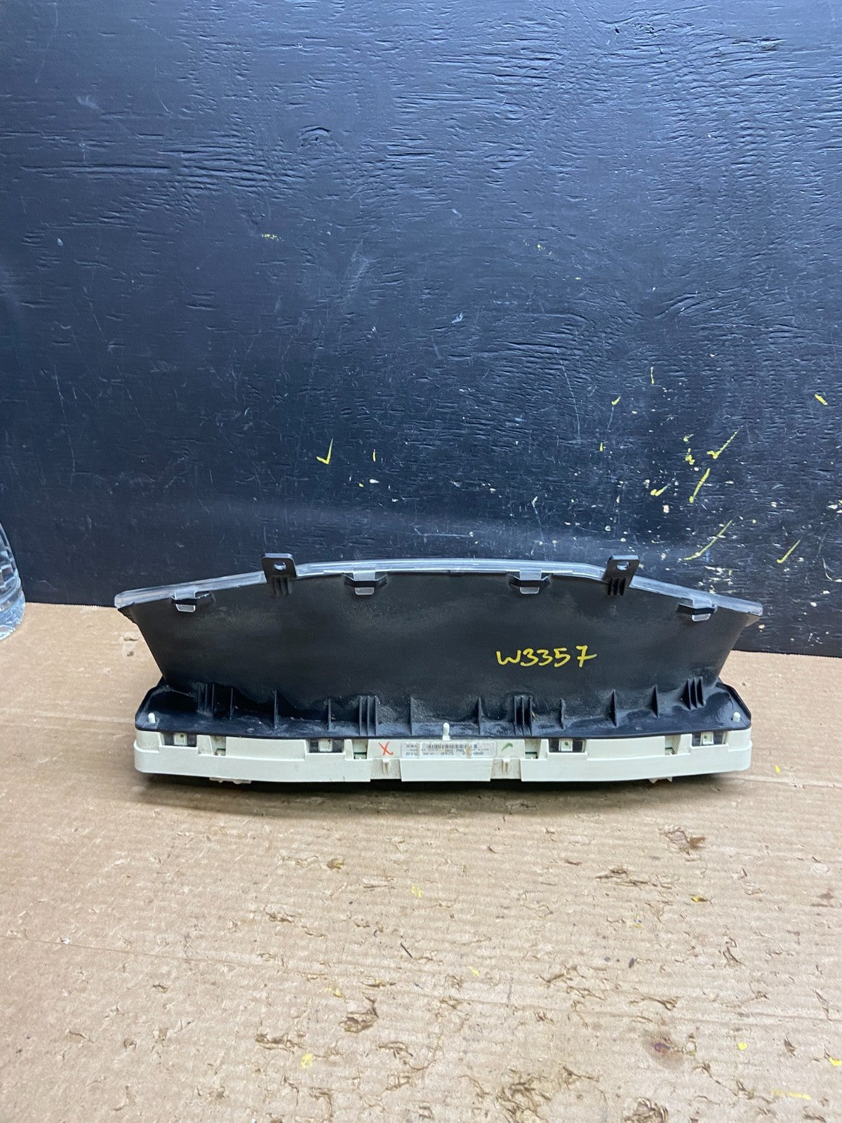 2012 Nissan NV2500 Speedometer Cluster Gauge OEM W3357 DG4