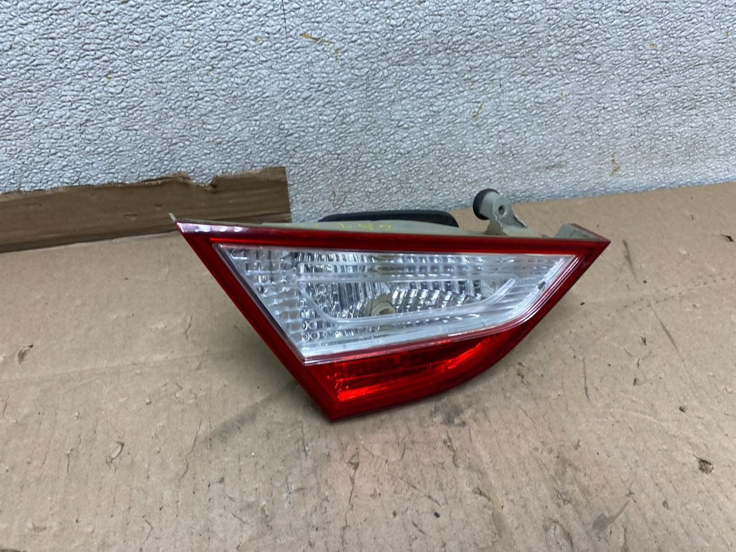 2011 2012 2013 2014 Hyundai Sonata Left Driver Inner Tail Light U6782 DW0