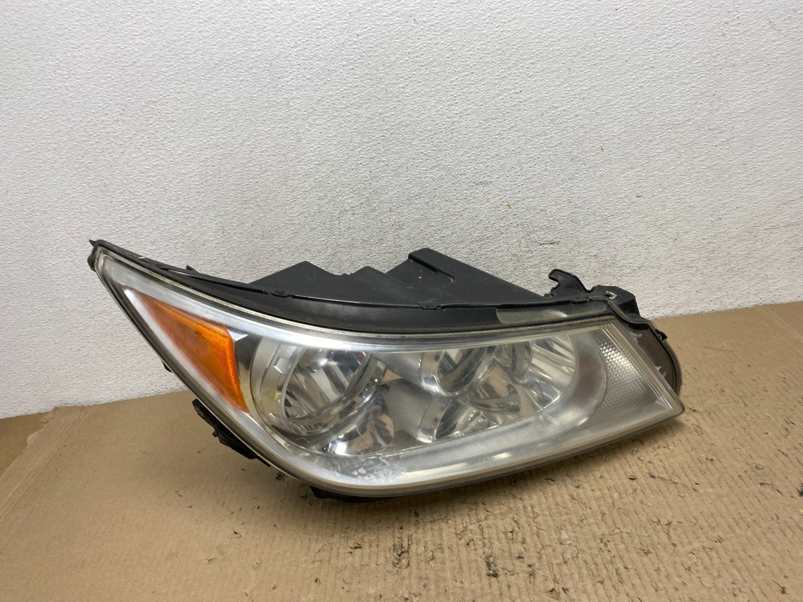 2010 to 2013 Buick Lacrosse Right Passenger Halogen Headlight AF7208 DW0
