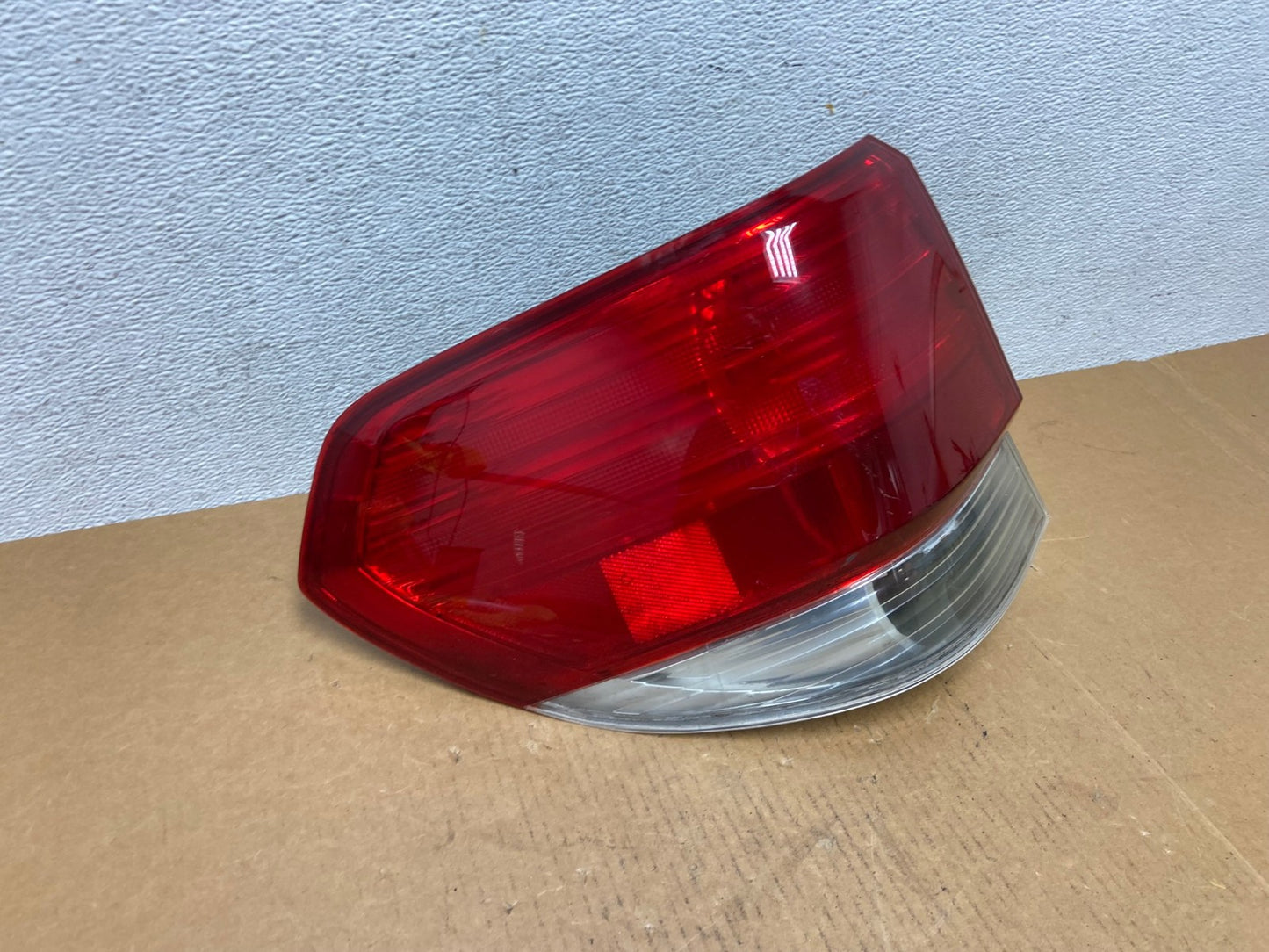 2008 2009 2010 Honda Odyssey Left Driver LH Side Tail Light AD9149 LK2