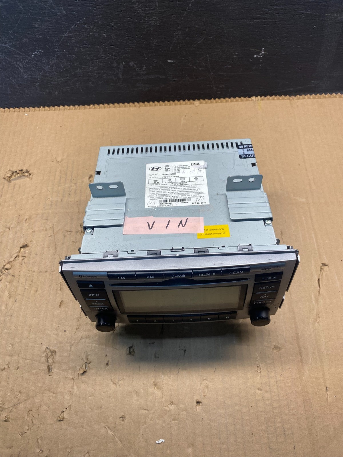 2010 to 2012 Hyundai Santa Fe AM/FM Radio CD Player AC7931 DG3