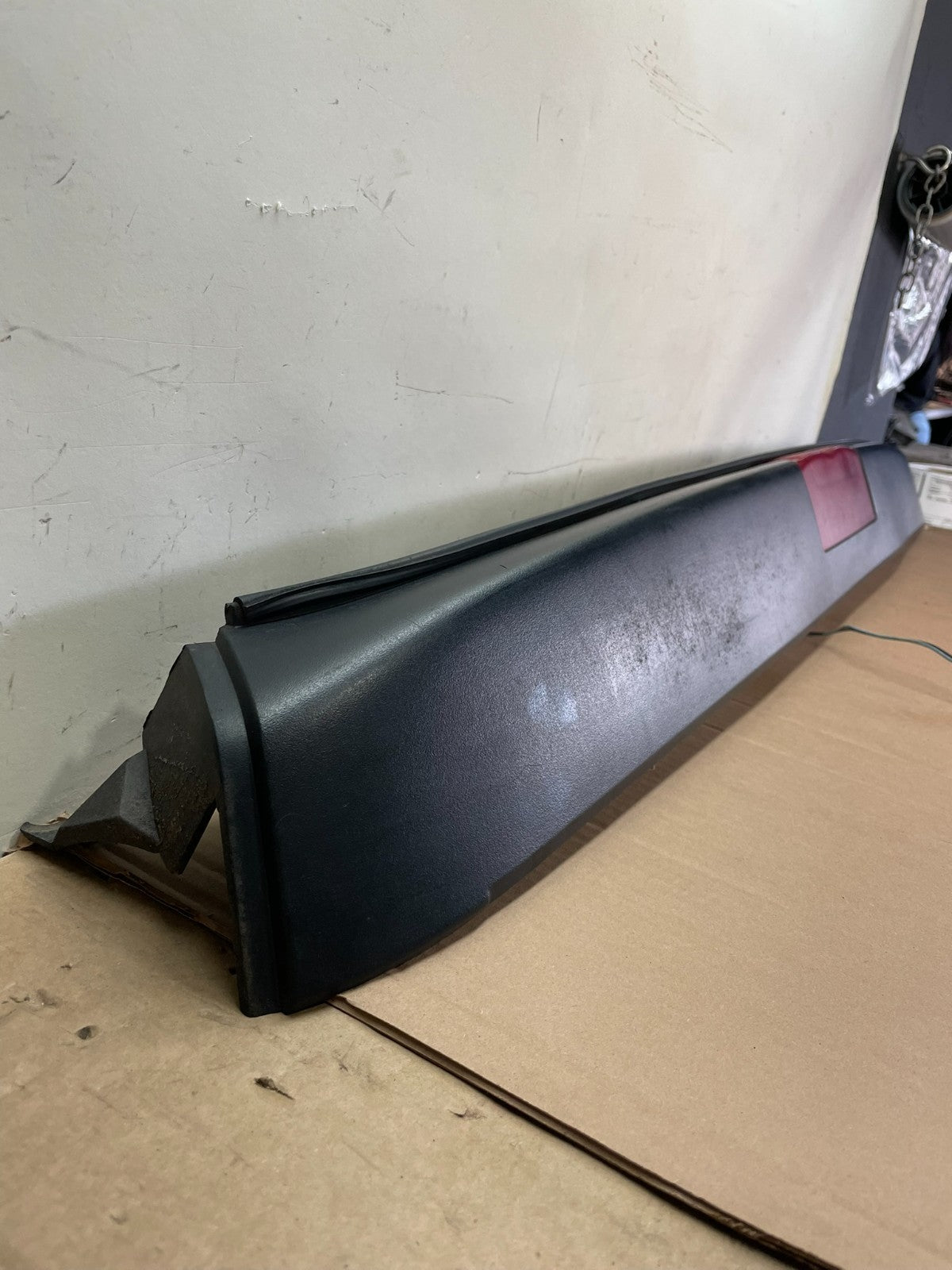 2003 to 2020 Chevrolet Express 3rd Third Brake Light Trim Spoiler ah6591 DG2