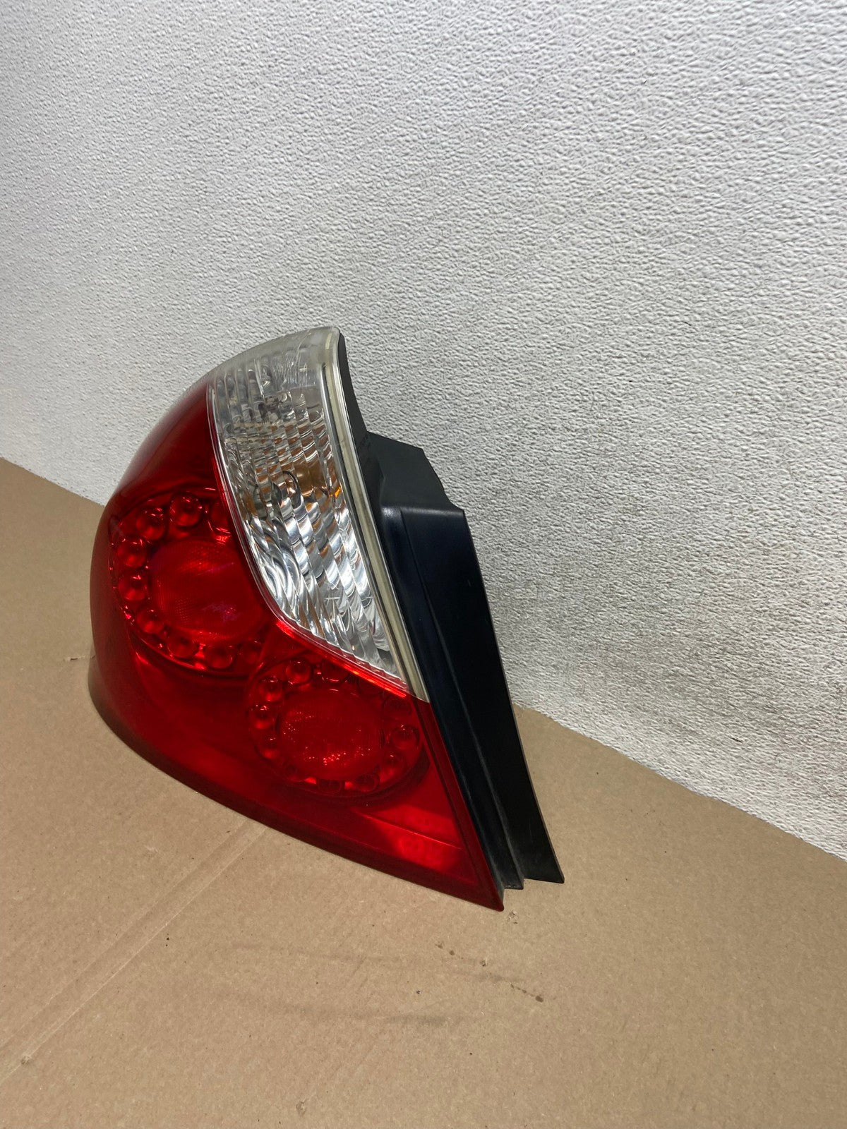 2006 2007 Infiniti M35 M35X M45 Left Driver LH Side Tail Light AG6808 LK1