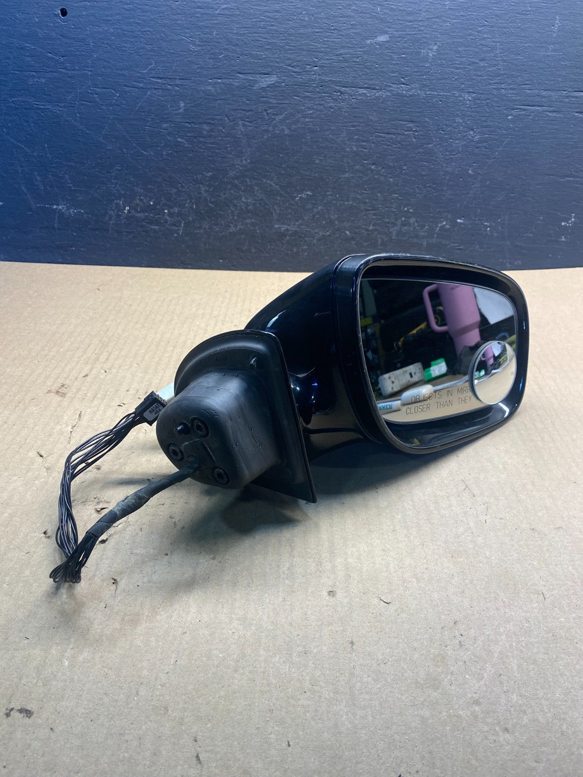 2007-2009 Mercedes E-Class Right Passenger Door Mirror Turn Signal AC8901 DG10