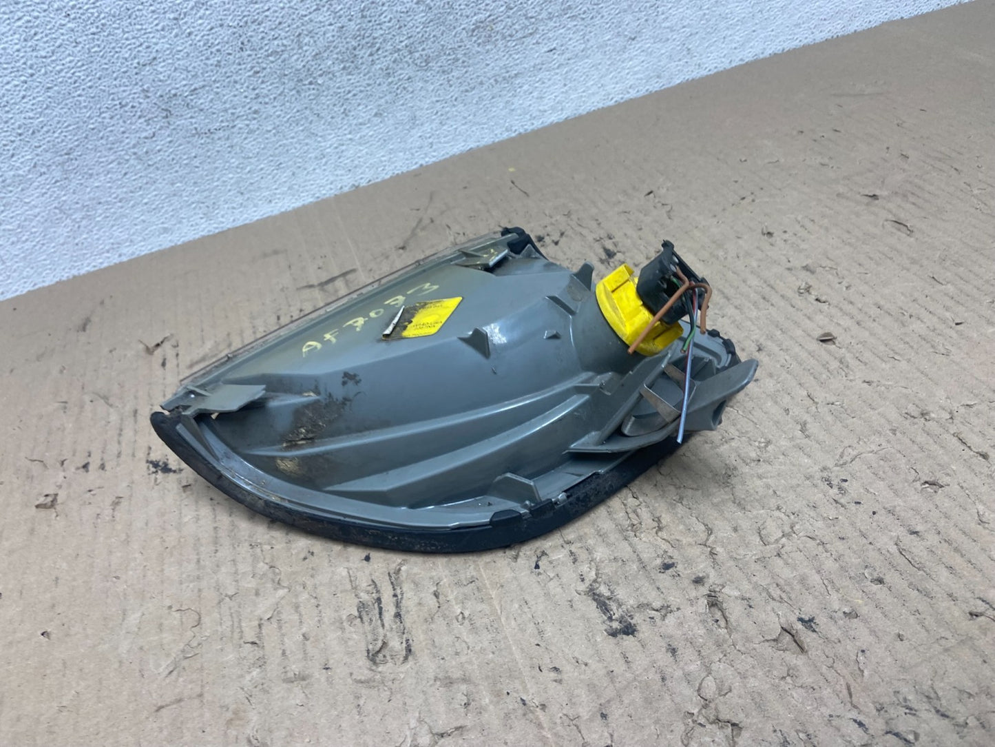 1995-1999 Mercedes W140 S320 S500 Right Passenger Corner Turn Signal AF7073 DG6
