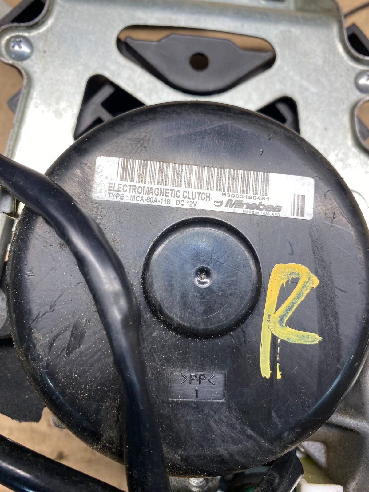 2005 - 2010 Honda Odyssey Rear Right Sliding Door Lock Actuator Motor AE0088 DG5