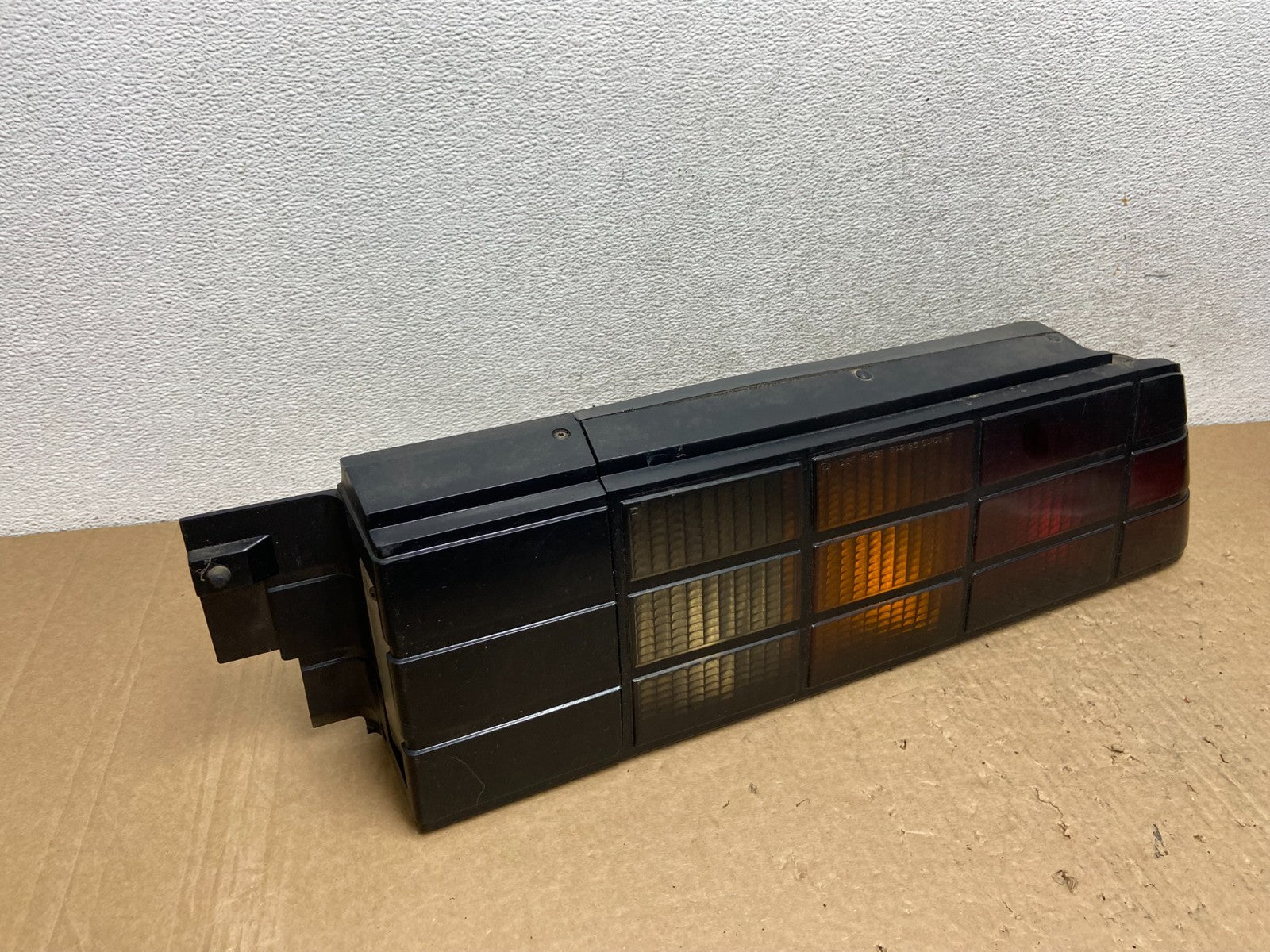 1982 to 1992 Chevrolet Camaro Right Passenger RH Side Tail Light AF7969 GD2