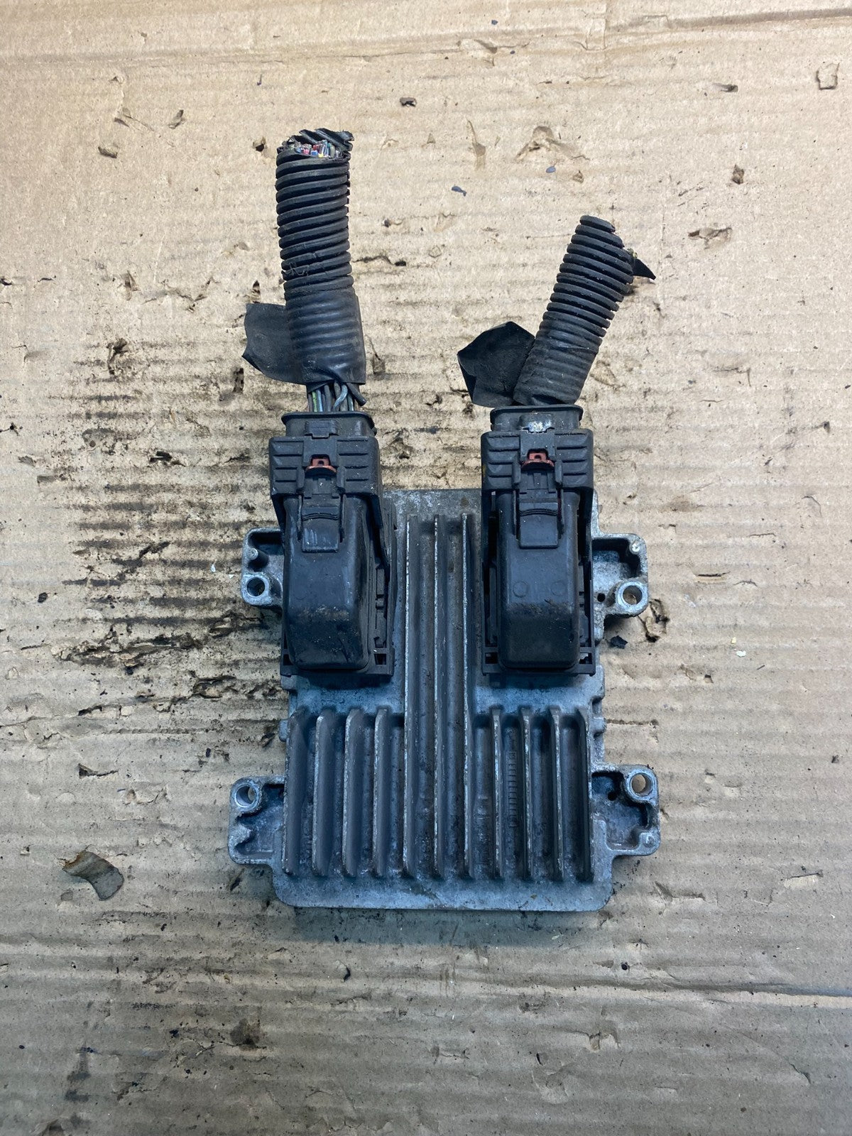 2009 2010 Cadillac Escalade Engine Control Module ECM ECU aa3218 DG1