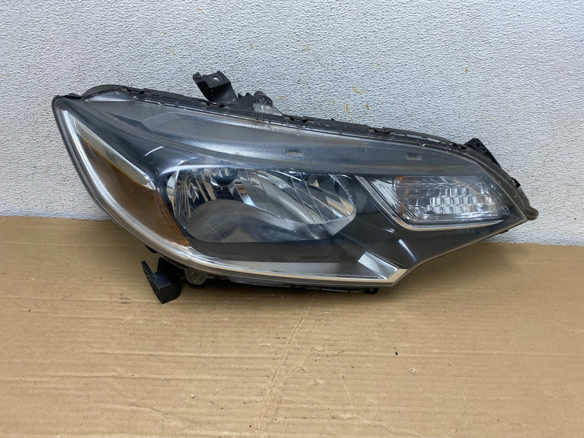 2018 to 2020 Honda Fit Right Passenger RH Side Headlight Halogen AH2251 DG0