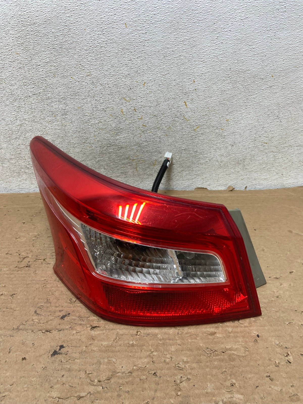 2016 2017 2018 Nissan Sentra Left Driver LH Side Tail Light AH9150 LK0
