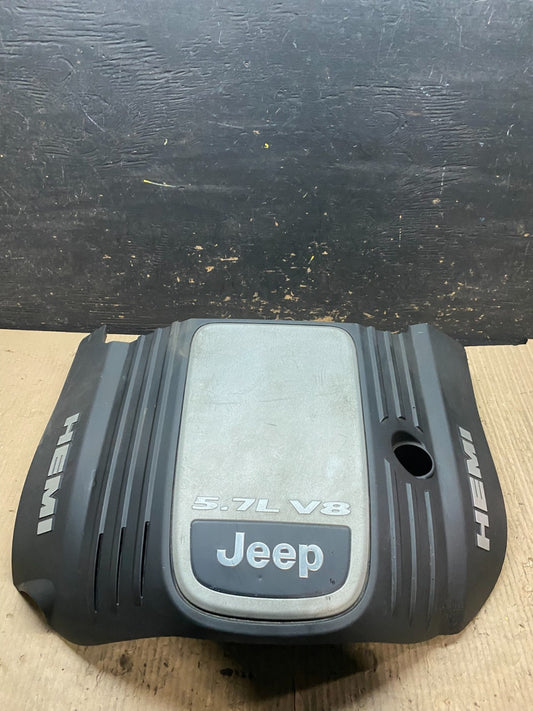 2005 to 2010 Jeep Grand Cherokee 5.7L Hemi Engine Cover Plastic Shield V4206 DG0