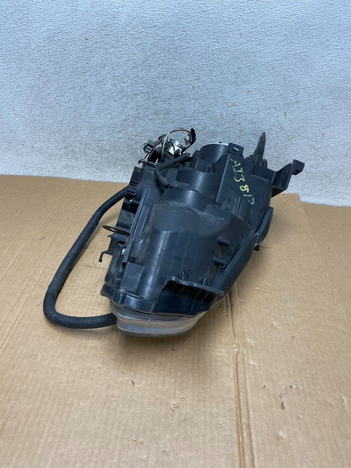 2009-2014 Nissan Maxima Headlight Left Driver Side Xenon HID AI3817 DW6