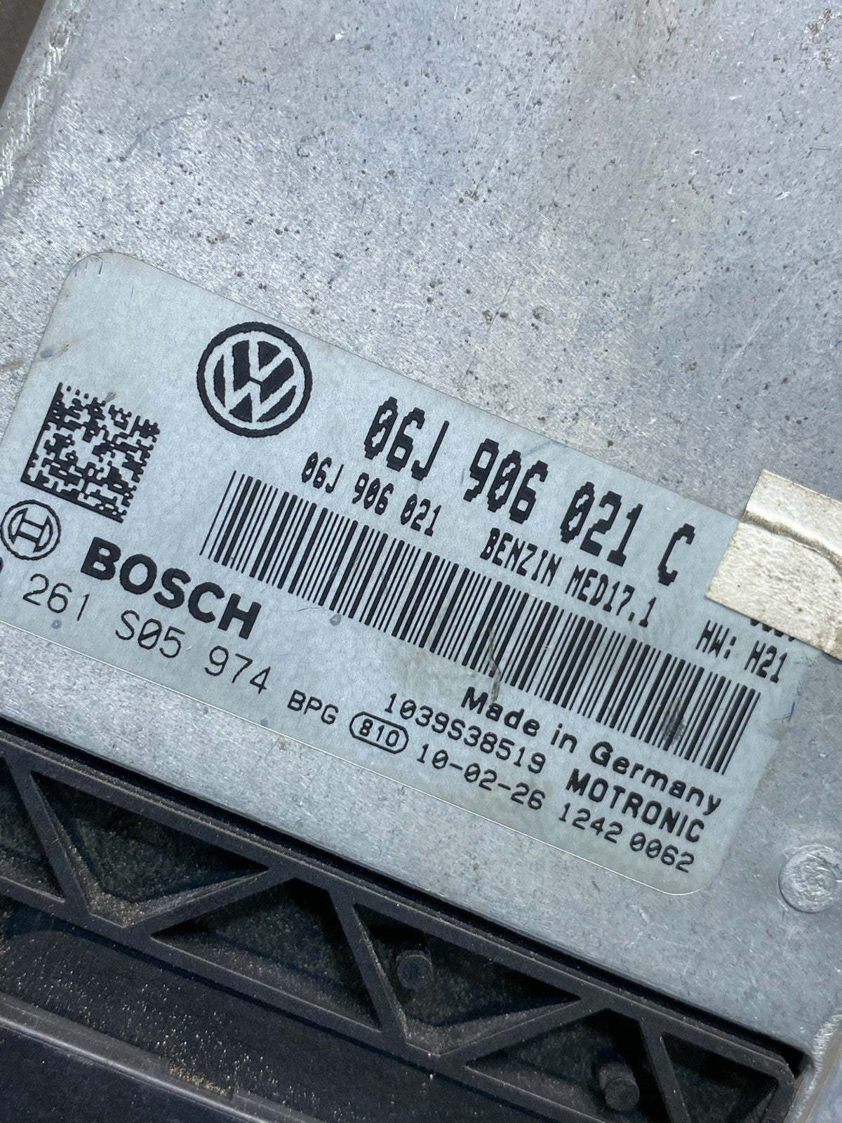 2010 Volkswagen CC Passat 2.0L ECM Engine Control Unit ECU AI0235 DG2