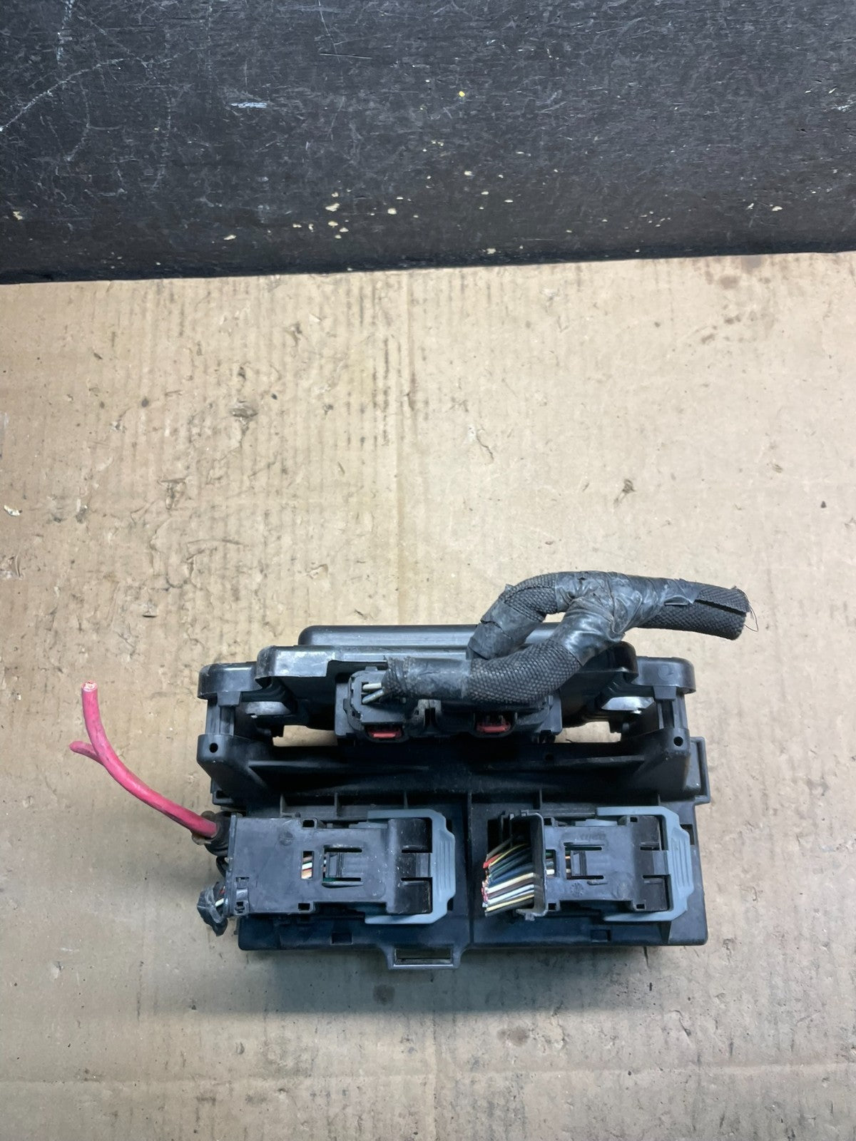 2006 Jeep Commander Fuse Box Relay BCM Body Control Module 04692085ab W7173 DG6
