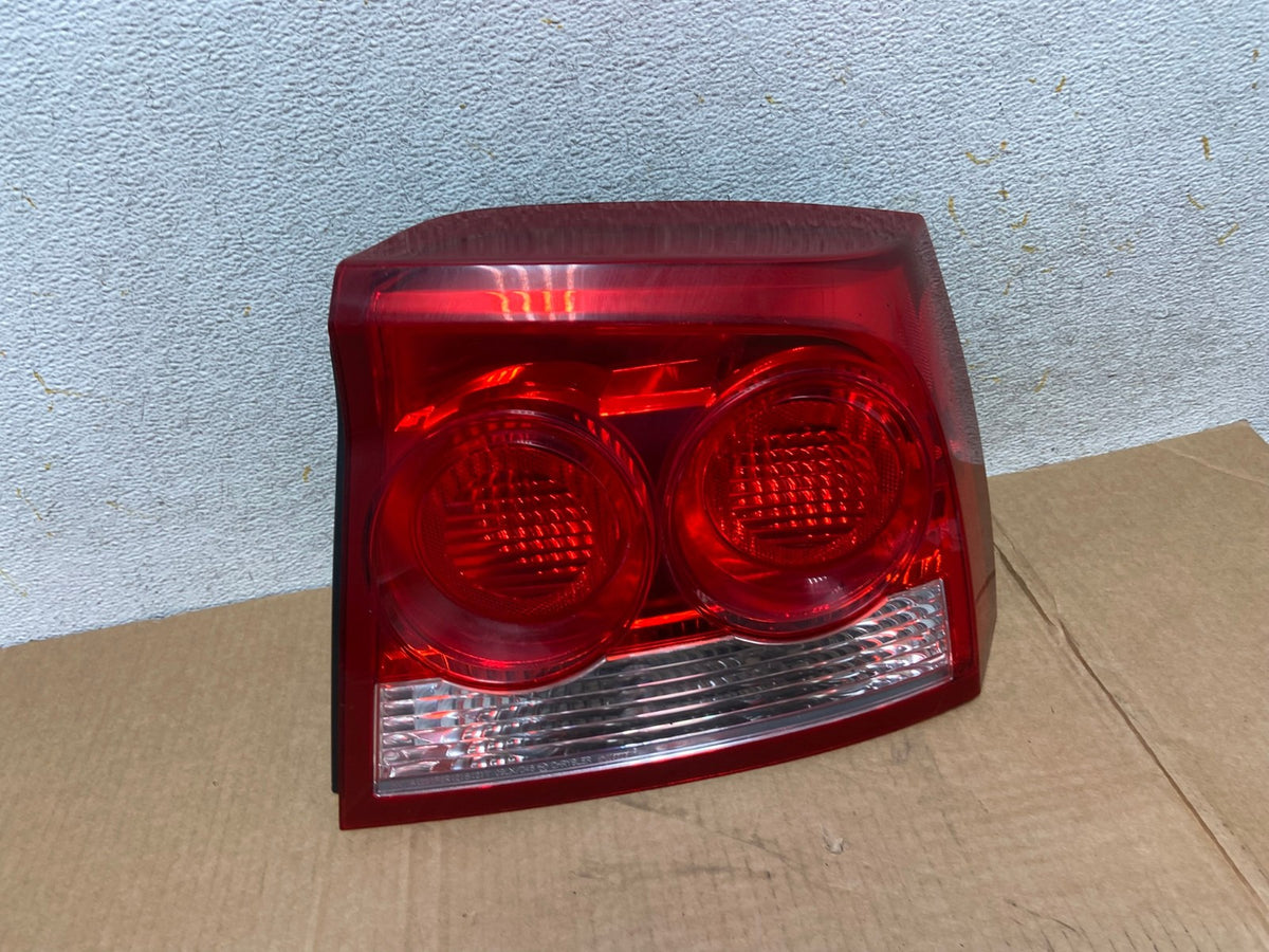 2009-2010 Dodge Charger Right Passenger RH Side Tail Light AI3776 LK0