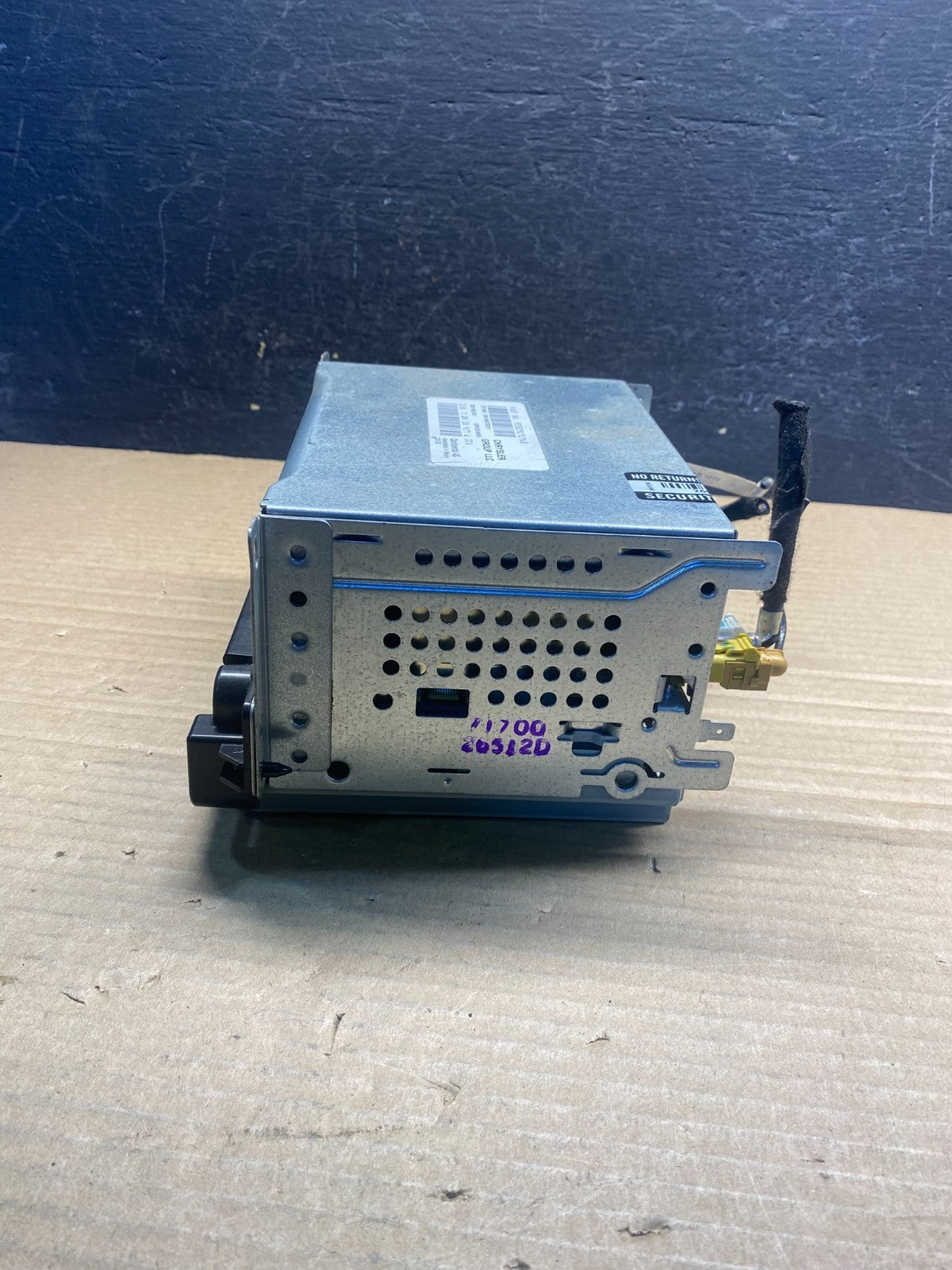 2011 - 2013 Dodge Journey Radio Info Media CD Player Unit AF3859 DW1